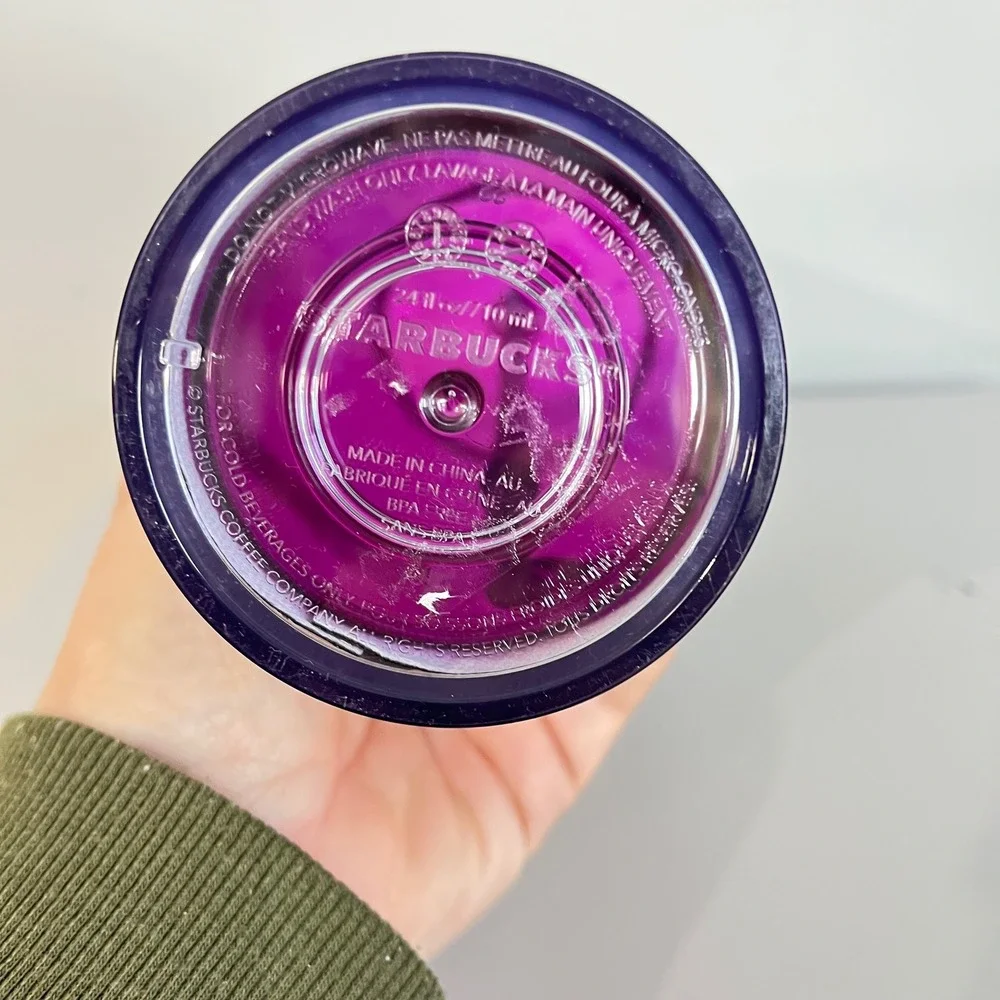 Starbucks Fall 2022 Foil Berry Woodland Mushrooms Venti Cup Tumbler 24‎ Oz